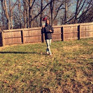 Meet your Posher, Cameron